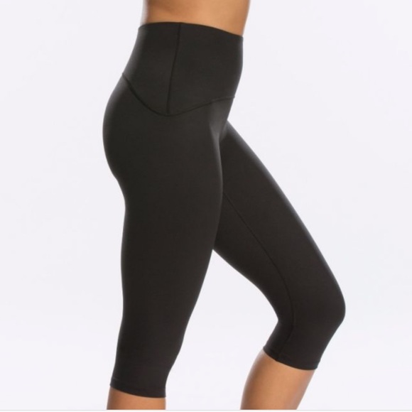 spanx active compression knee pant